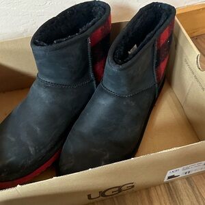 Men Ugg boots size 11